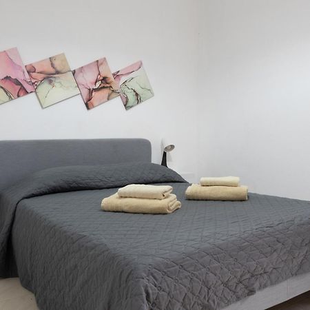 Blife Martinya House - Private Rooms And Apartments Olhão Exterior photo