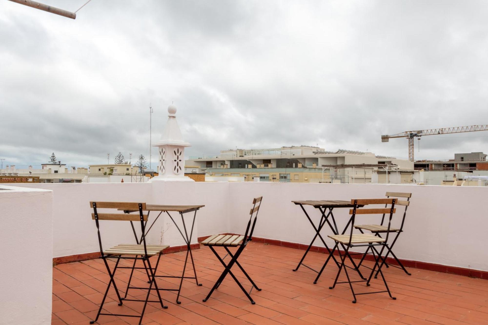 Blife Martinya House - Private Rooms And Apartments Olhão Exterior photo