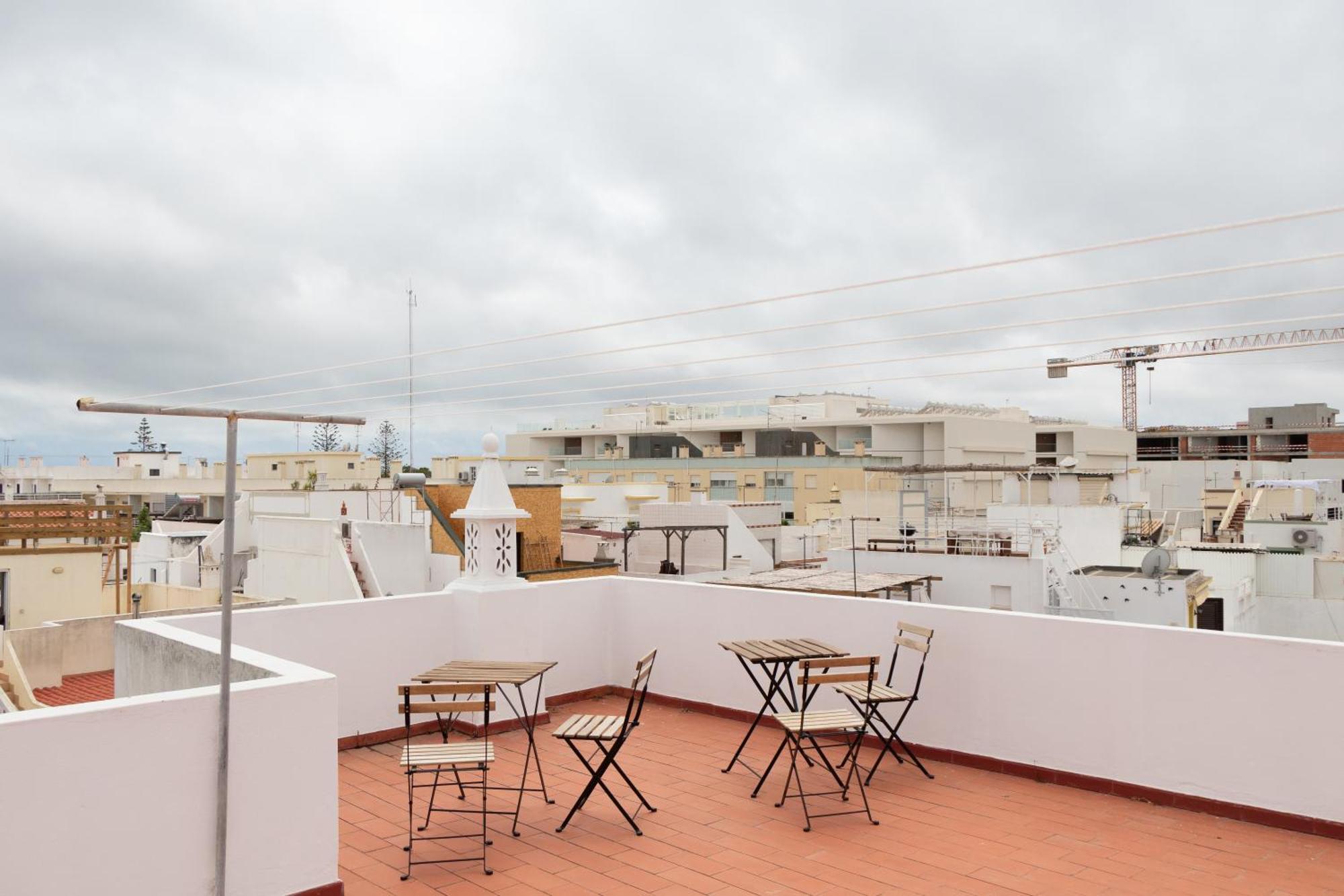 Blife Martinya House - Private Rooms And Apartments Olhão Exterior photo