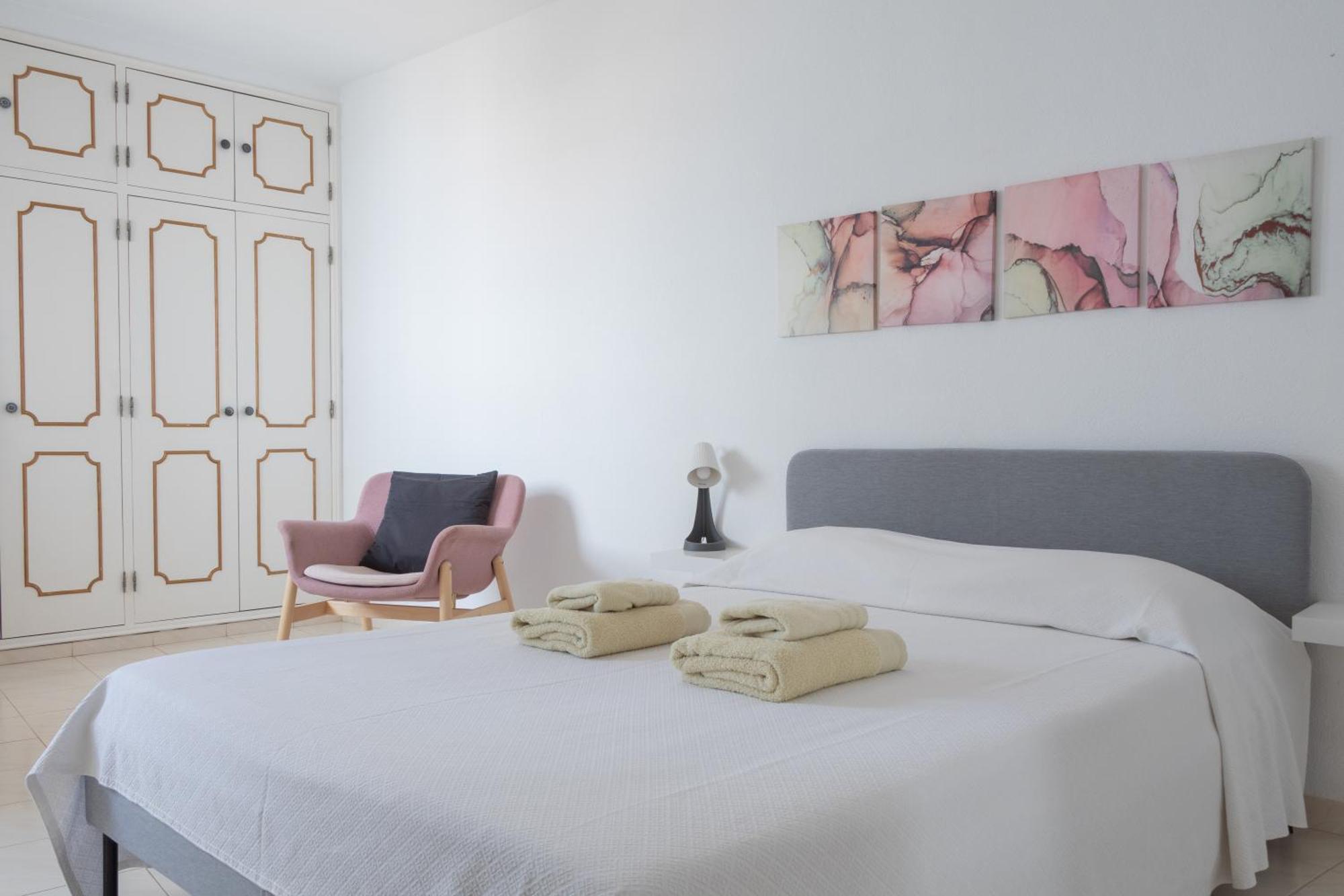 Blife Martinya House - Private Rooms And Apartments Olhão Exterior photo