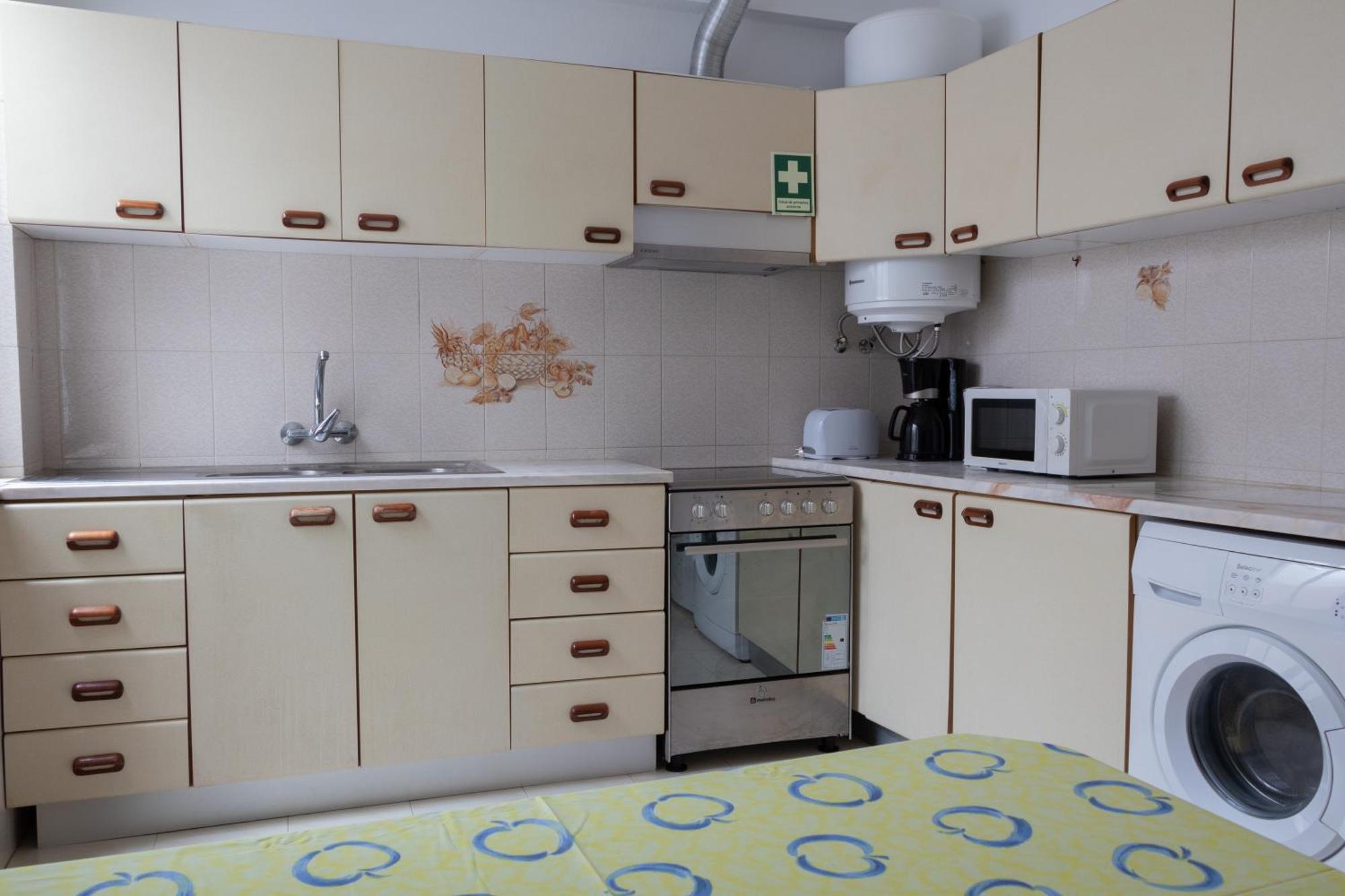 Blife Martinya House - Private Rooms And Apartments Olhão Exterior photo